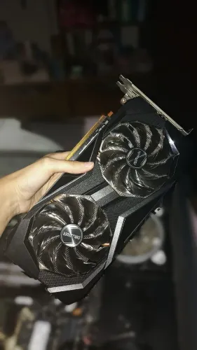 AMD RX 6600 - Placa de Vídeo Semi-Nova | Oportunidade!