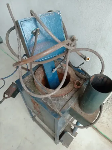 Máquina de fundição  de alumínio 