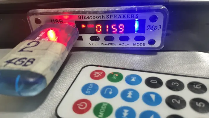 Tocador digital mp3 bluetooth com fonte 50 reais