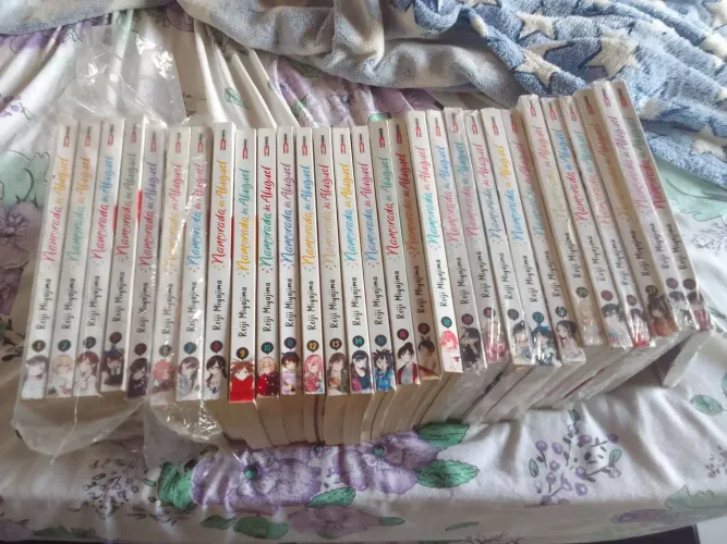 Mangás namorada de aluguel 1 ao 30 (exceto 29) a partir do 19 lacrados