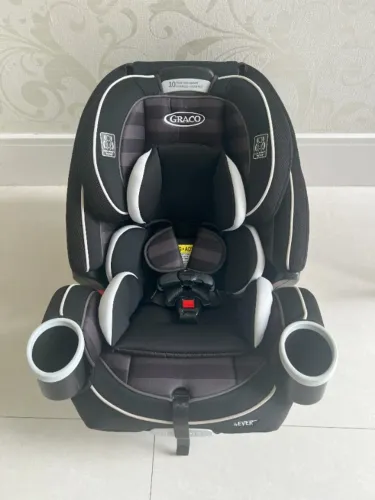 Cadeirinha de carro Graco 4ever All-in-1 usada em ótimo estado