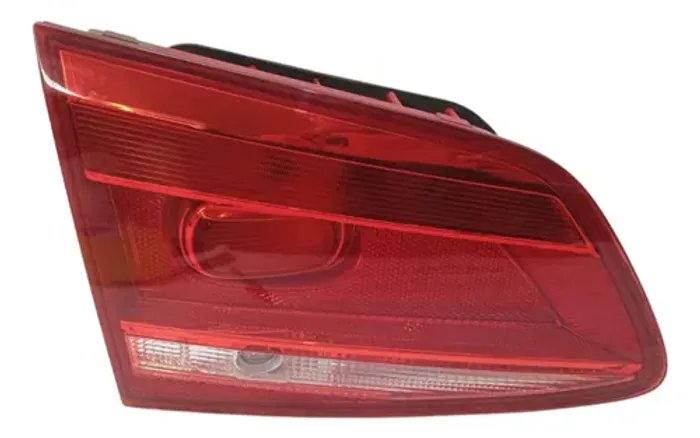 Lanterna Tampa Traseira Esq Vw Passat Variant B7 2.0t 2012 