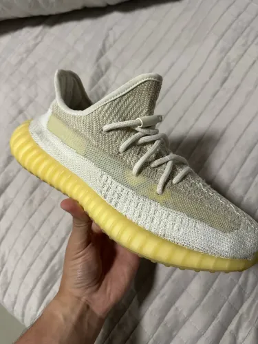 Yeezy 350 v2 natural