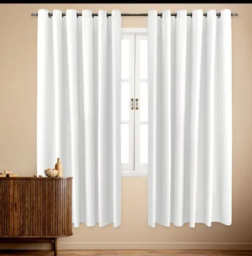 Cortina Tergal branca Nova Embalada 2.40 largura x 1.70 altura Só 60.00 pix envio uber mot