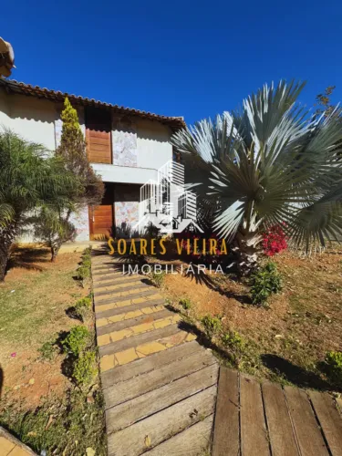 Casa de Alto Padrão à Venda em Condomínio Fechado - Lagos do Moinho