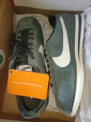 Nike Cortez verde - 41 Novo 