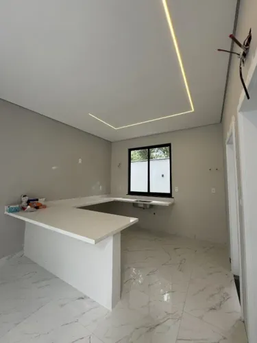 Casa no Condomínio Alphaville Ponta Negra - 448m²;