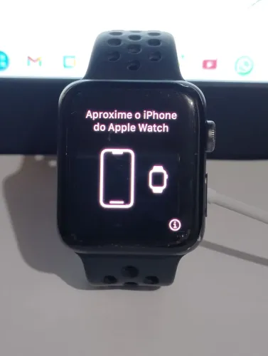 Apple Watch série 3 44 mm .