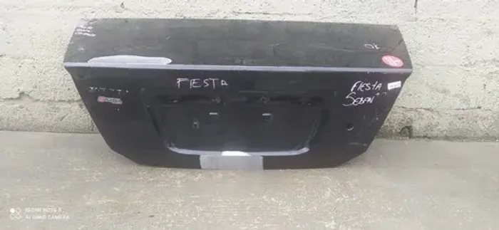Tampa Porta Mala Traseiro Fiesta Sedan 2003 2004 2005 A 2013
