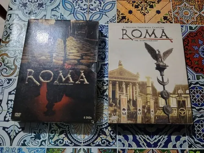 Série ROMA 1º e 2º temporadas em DVD( NÃO POSSUE IMPRESSÃO NA MÍDIA, DVD AUTORAL/GRAVADO)