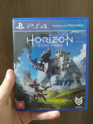 Jogo PS4/PS5 Versão Física - Horizon Zero Dawn
