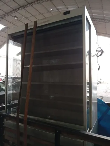 Expositor refrigerado de Laticínios