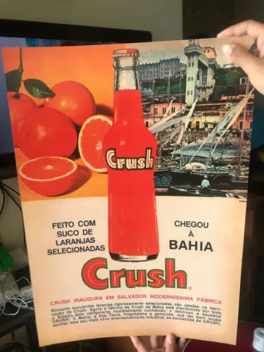 Cartaz propaganda refrigerante crush