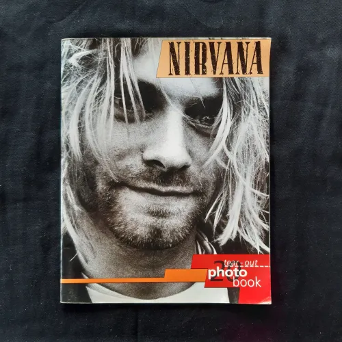 Revista Nirvana Tear-Out Photobook - Importada