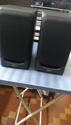 Par de caixas acústicas Zênith 