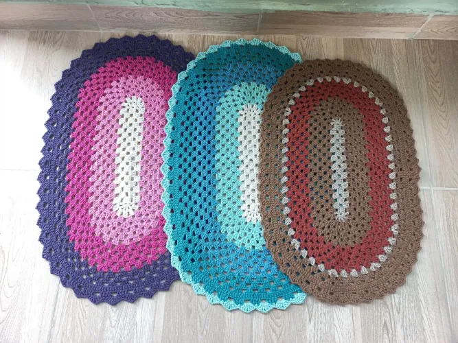 Tapete colorido oval