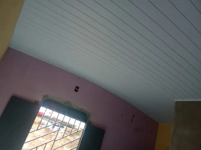 Forro PVC instalado 45,90 o metro quadrado 