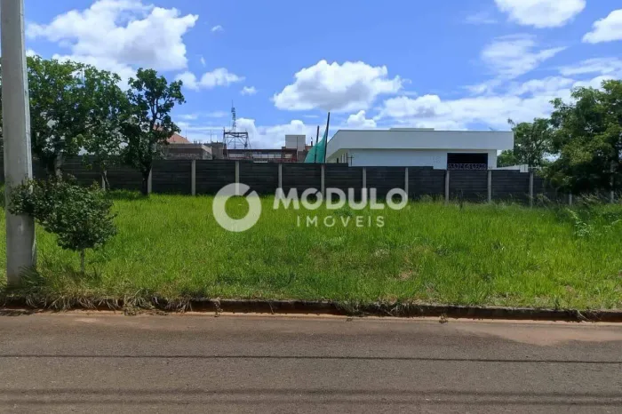 TERRENO à venda, Laranjeiras - Uberlândia/MG