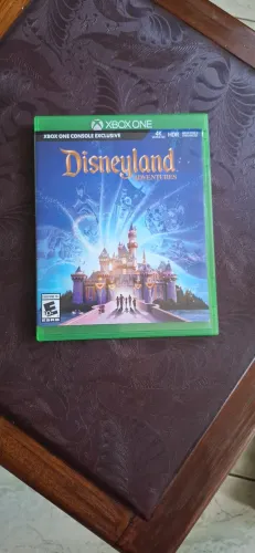 Jogo Disneyland Adventures original - Xbox One.