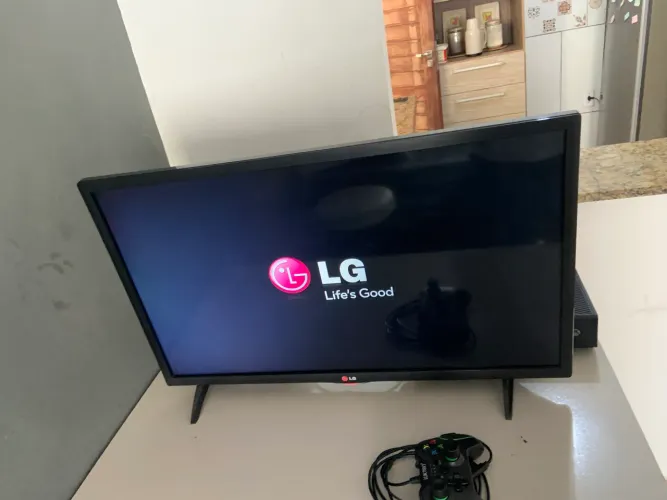 Vendo TV LG 32 polegadas