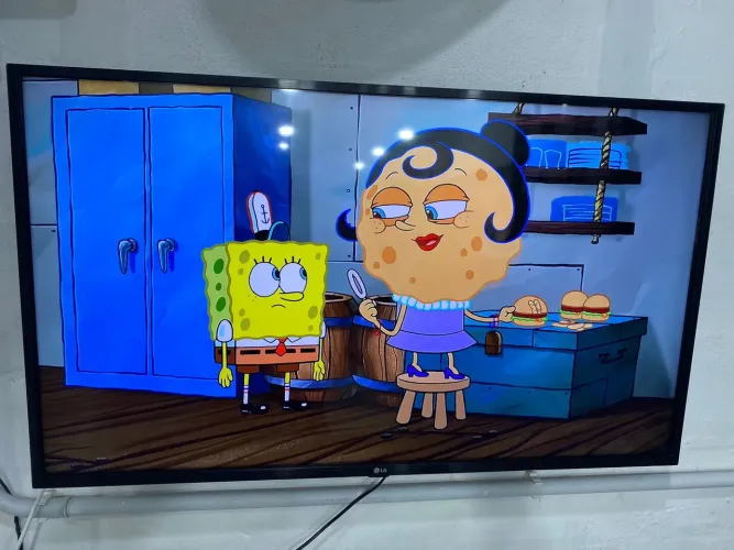 Tv LG smart 43 4k toda boa 