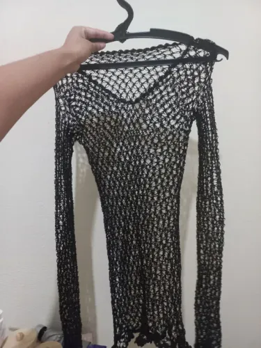 Blusa de crochê longa cor preta