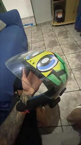 Capacete aberto com intercomunicador 