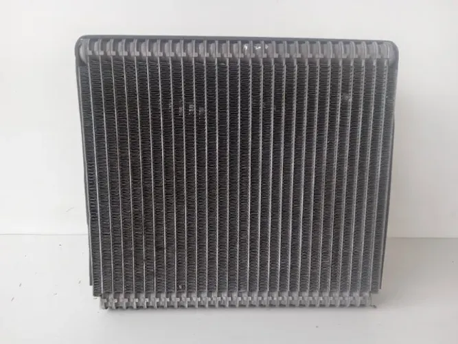 Radiador Evaporador Ar Condicionado Hyundai i30 2009 a 2012 2.0 16v
