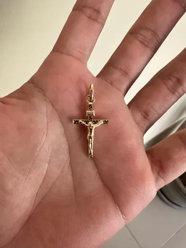 Pingente Crucifixo Em Ouro 18K