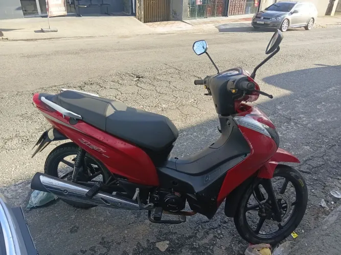 Moto Shineray