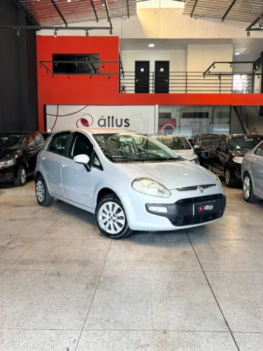 Fiat Punto Attractive 1.4 Fire Flex 8V 5P 2013