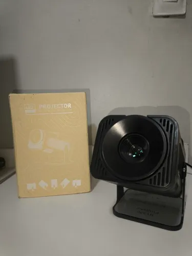 Smart Projetor HY320 (manual, caixa e controle)