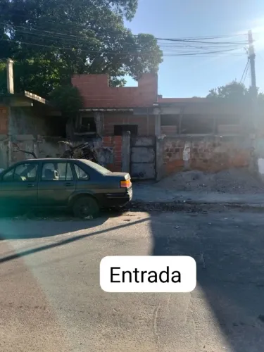 Oportunidade para quem quer construir e lucrar! Localização privilegiada
