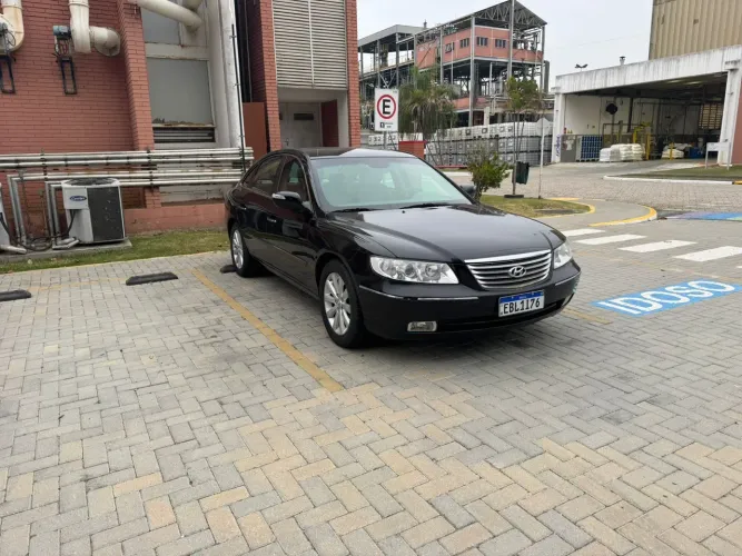Hyundai Azera GLS 3.3 V6 24V 4P Aut. 2010