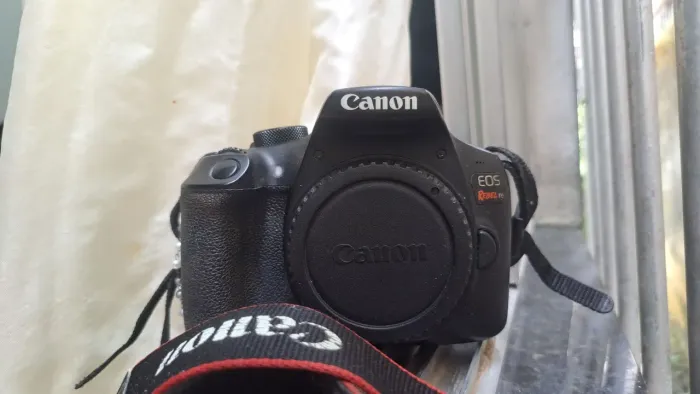 Câmera fotográfica canon T6
