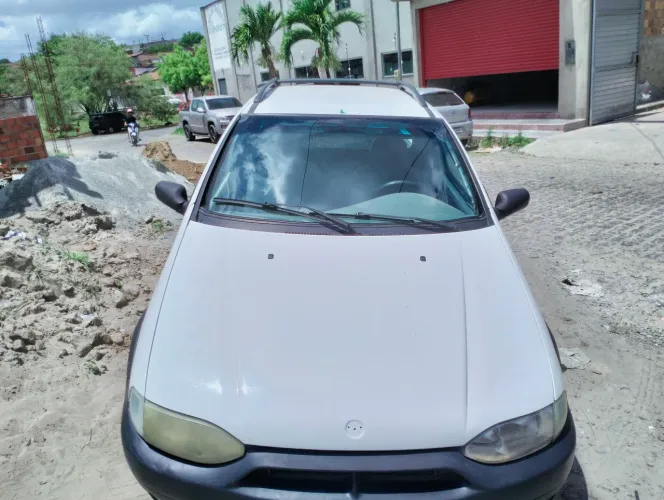 Fiat Strada Working 1.5 MPI 8V CE 2001