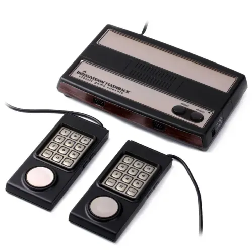 Intellivision flashback com dois controles e jogos na memória