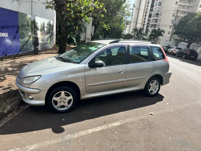 Peugeot 206 SW Feline 1.6/ 1.6 Flex 16V 5P 2006