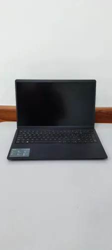 Notebook Dell Inspiron 15 i3 12ª Geração | 8GB RAM | SSD 256GB | Full HD
