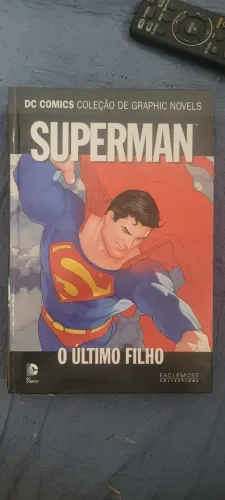 Livro Capa Dura , coleção DC Comics Superman, o Último filho