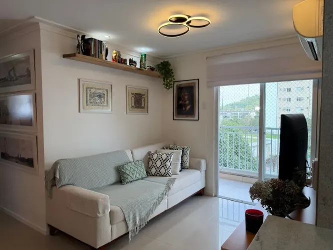 Rio Centro - Projac - Lindo Apt  3 Qts - Mobiliado | 2 Suítes | Condomínio Clube.