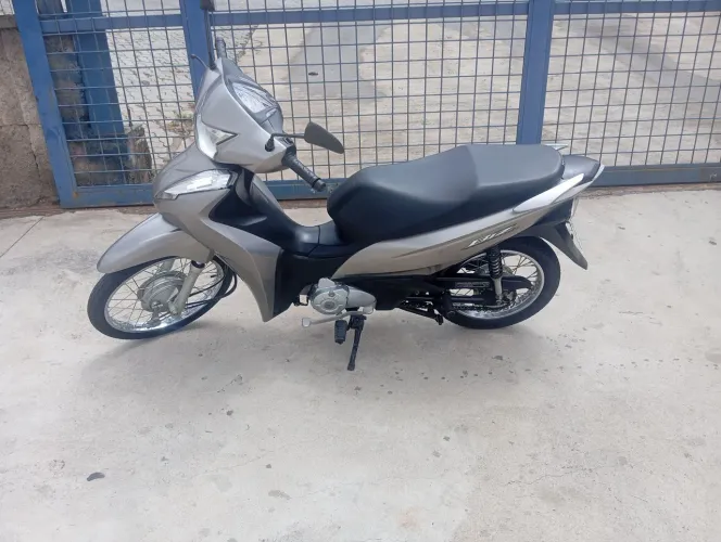 HONDA BIZ - ANO 2024- R$13.500-