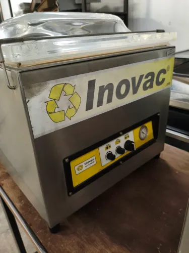 Máquina Embaladora Seladora de Mesa a Vácuo