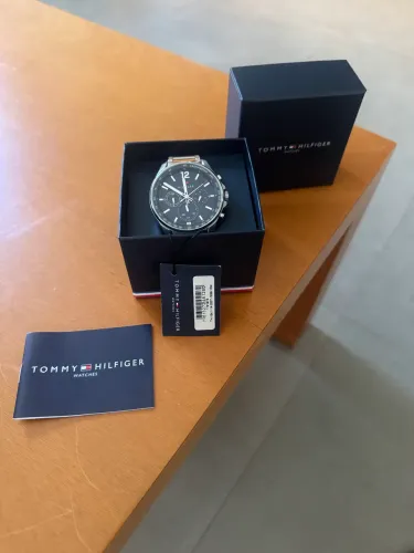 Relógio Tommy Hilfiger Masculino Pulseira em Aço