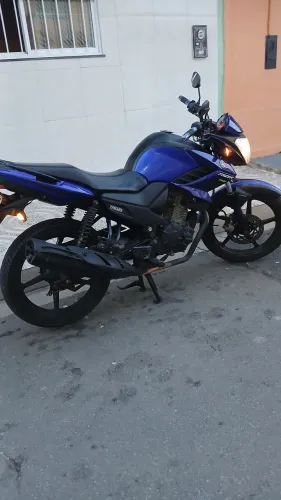 Moto fazer 150 azul seme nova 