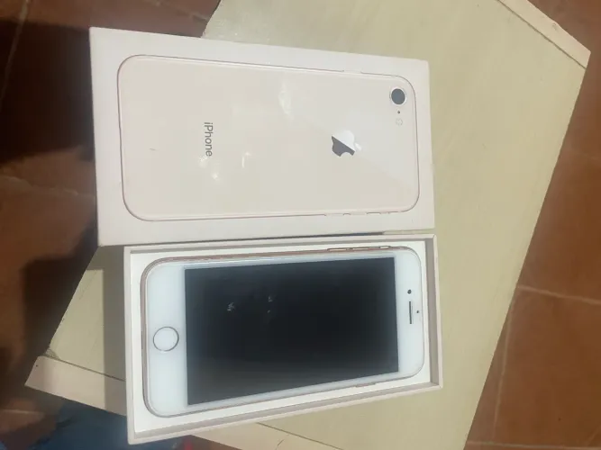 iPhone 8 normal 