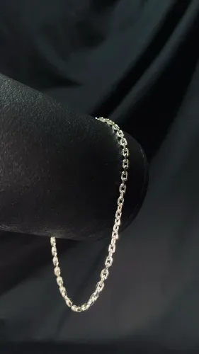 Pulseira de prata cadeado