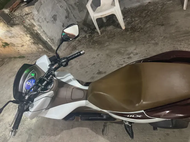 Pcx dlx 2020