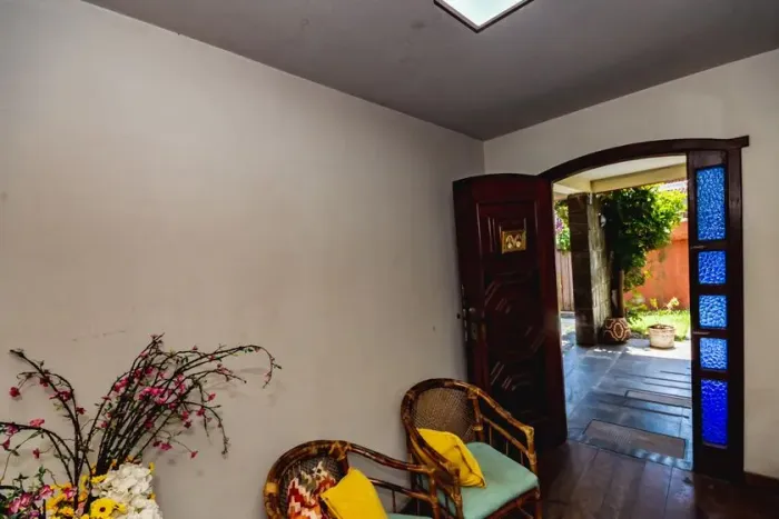 Casa à Venda - São José, 6 Quartos, 412 m2
