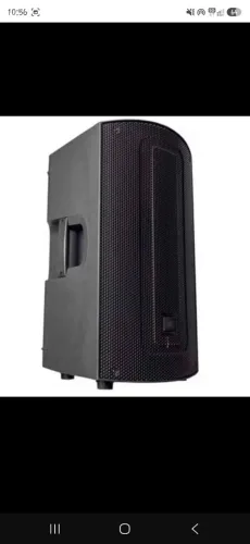 Urgente! <br>Vendo caixa JBL max 12 <br>semi nova <br>Original